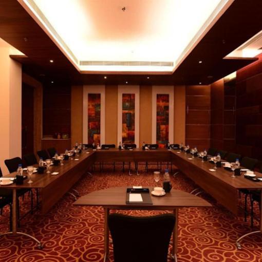 The Galgotias Hotel Gurugram Gurgáon Kültér fotó