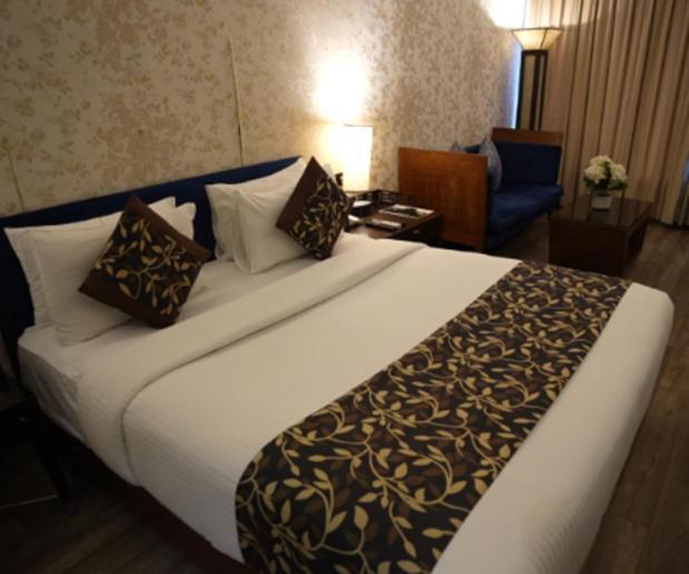 The Galgotias Hotel Gurugram Gurgáon Kültér fotó