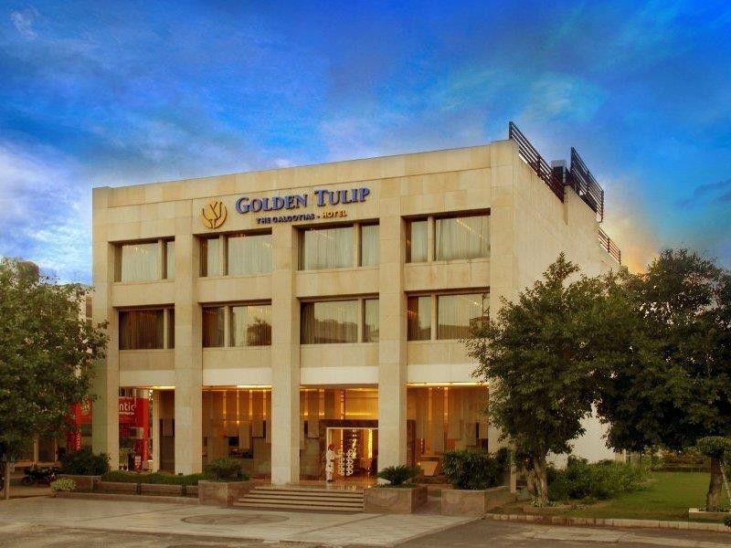 The Galgotias Hotel Gurugram Gurgáon Kültér fotó